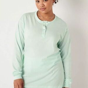 New Victoria’s Secret Pink Henley Long Sleeve Tee in Mint Women’s Top M
